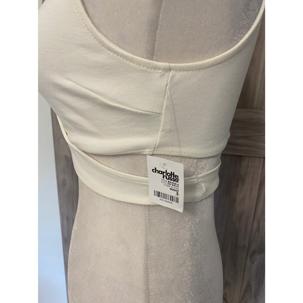 NWT Charlotte Russe, small cream wrap around top - Picture 5 of 7